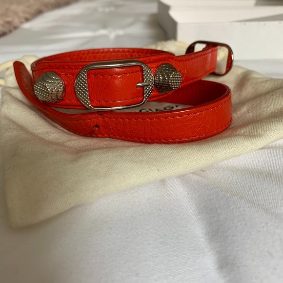 Balenciaga Classic Edge Triple Wrap Bracelet - Picture 2 of 6